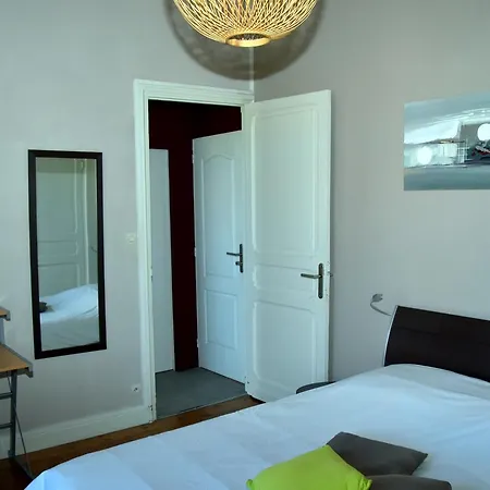 D'hotes L'escale Malouine Bed and Breakfast *